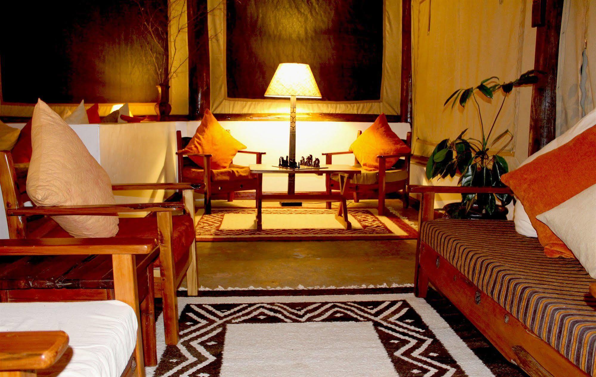 Ziwa Bush Lodge Nakuru Extérieur photo
